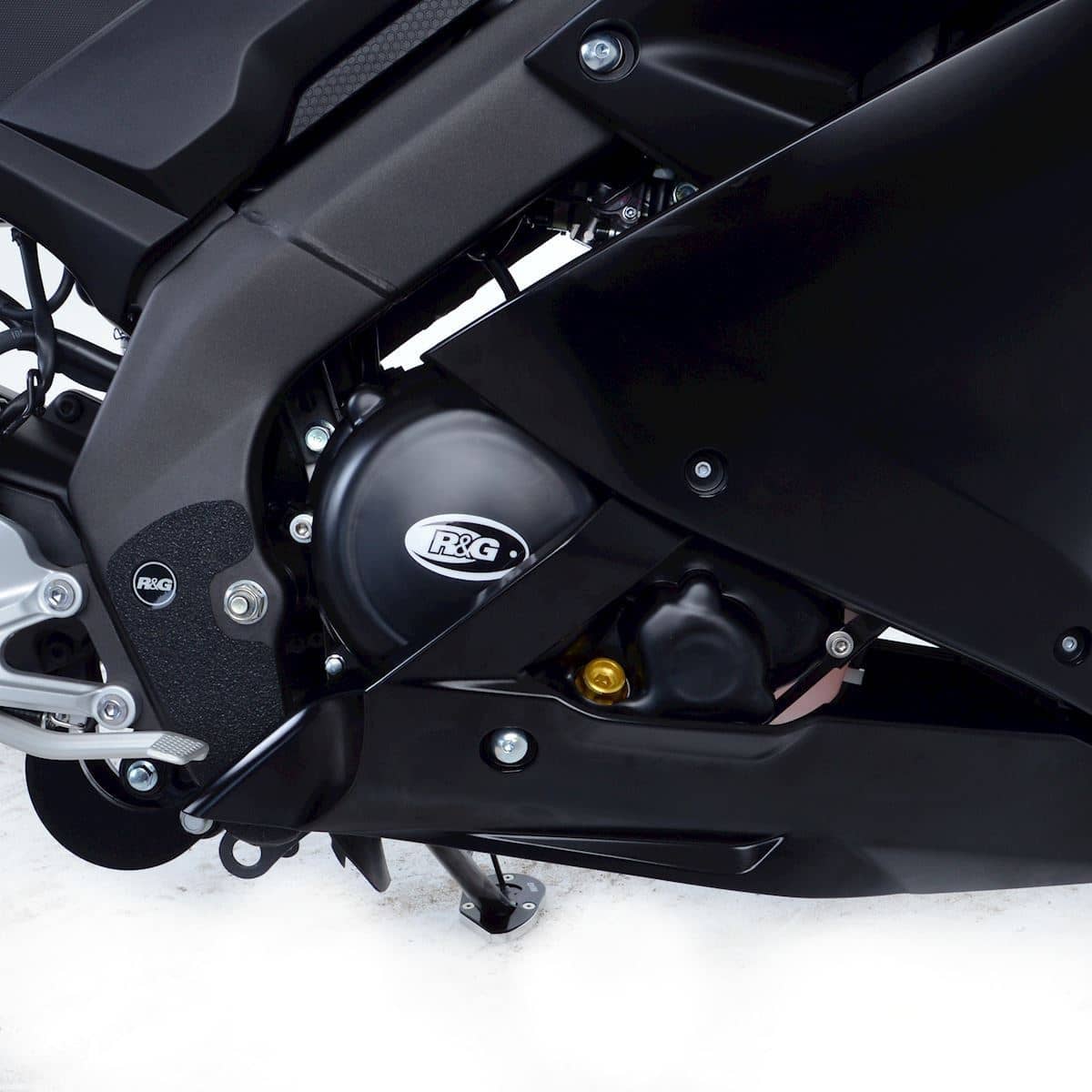 R&G Engine Case Covers Black (2pc) Yamaha YZF-R125 2019 - 2022-KEC0122BK