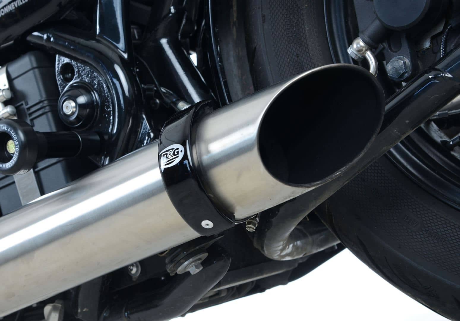 Triumph bobber hot sale arrow exhaust