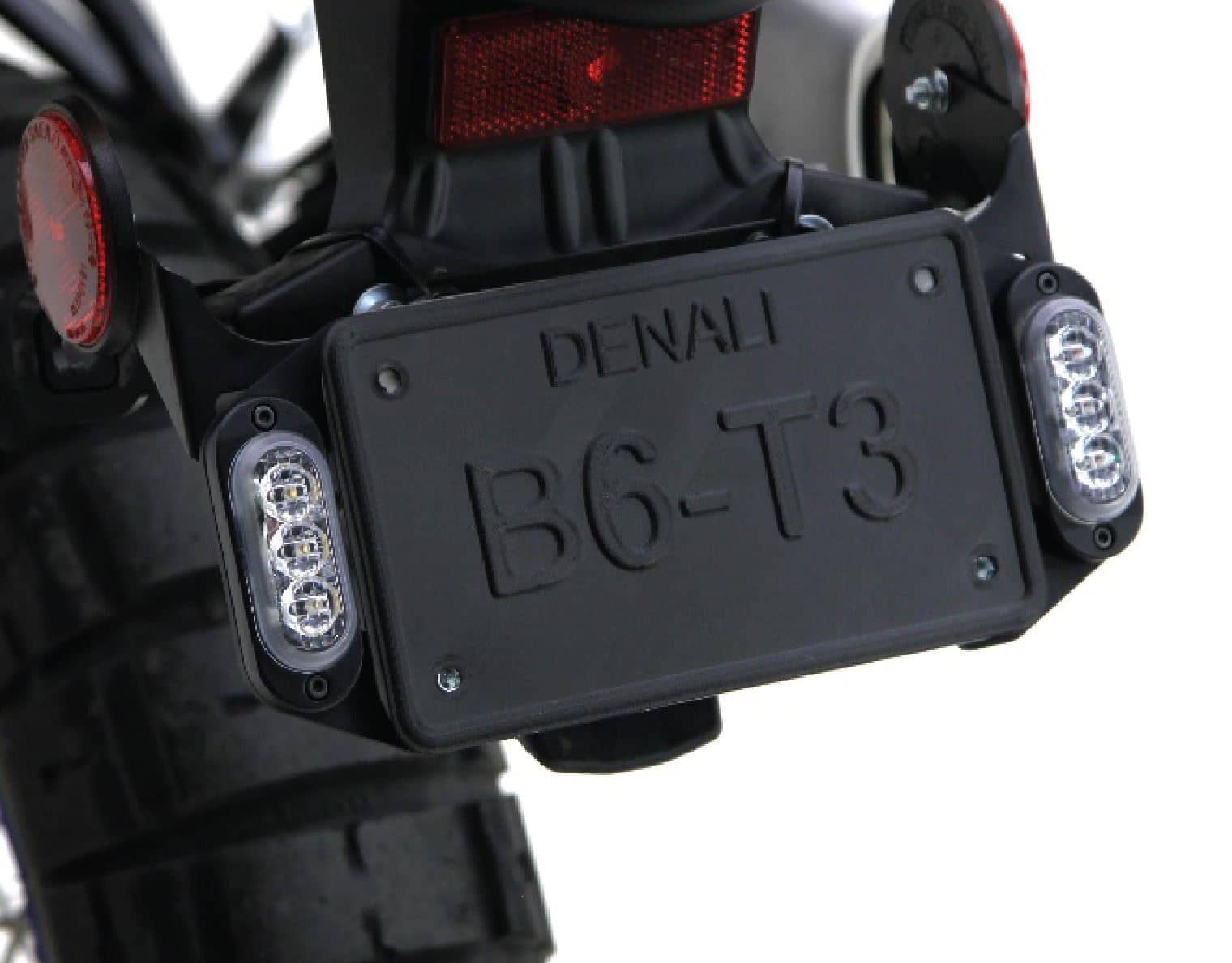 Denali T3 Signal Pods Rear License Plate Kit Husqvarna 401 Svartpilen 2018  – 2023 – Freaklizard