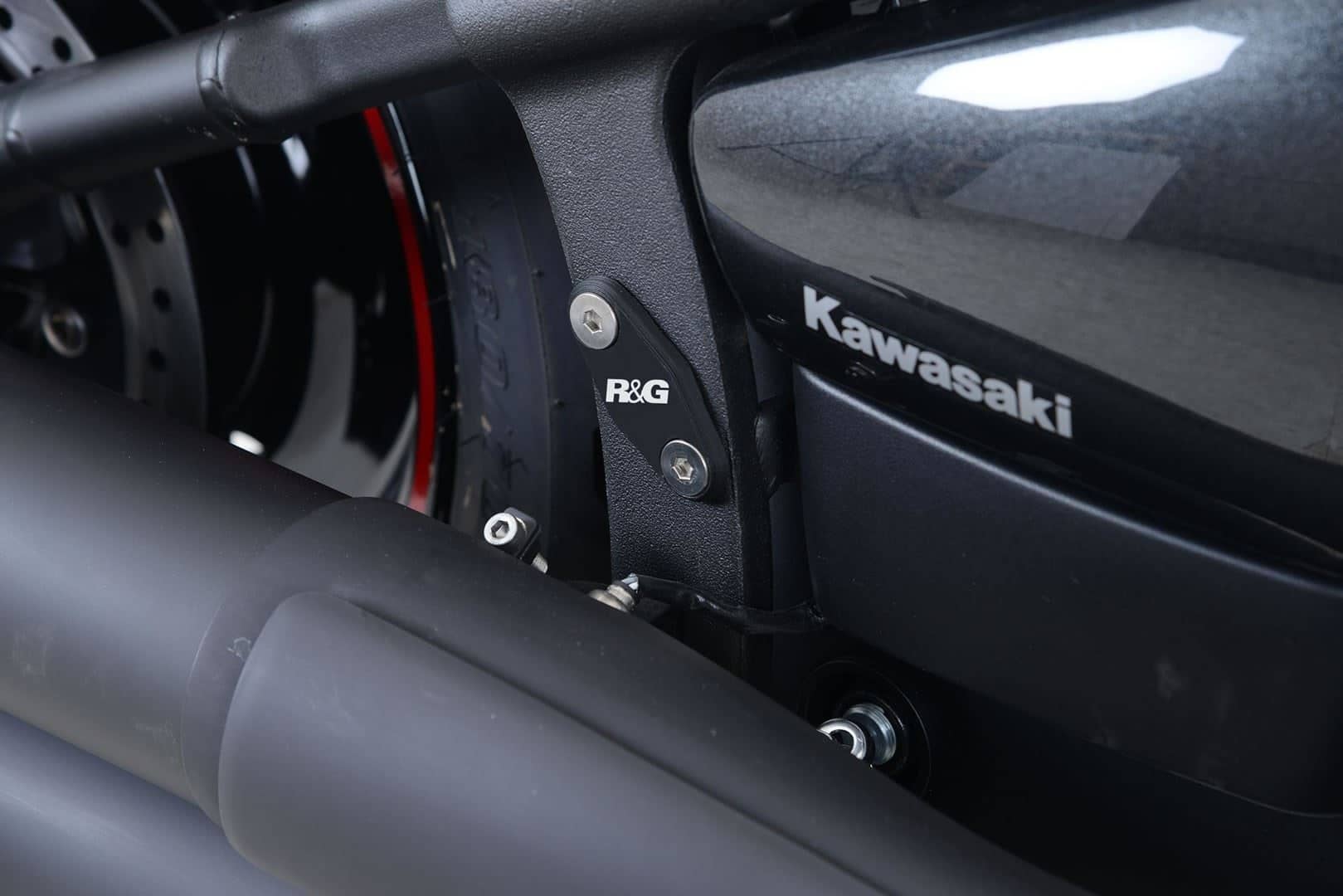 R&G Rear Foot Rest Blanking Plate Kawasaki Vulcan VN900 Classic LT 2007 – 2014