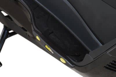 R&G Footboard Sliders Black Suzuki Burgman 400 (Skywave) 2012 - 2017-TP0010BK